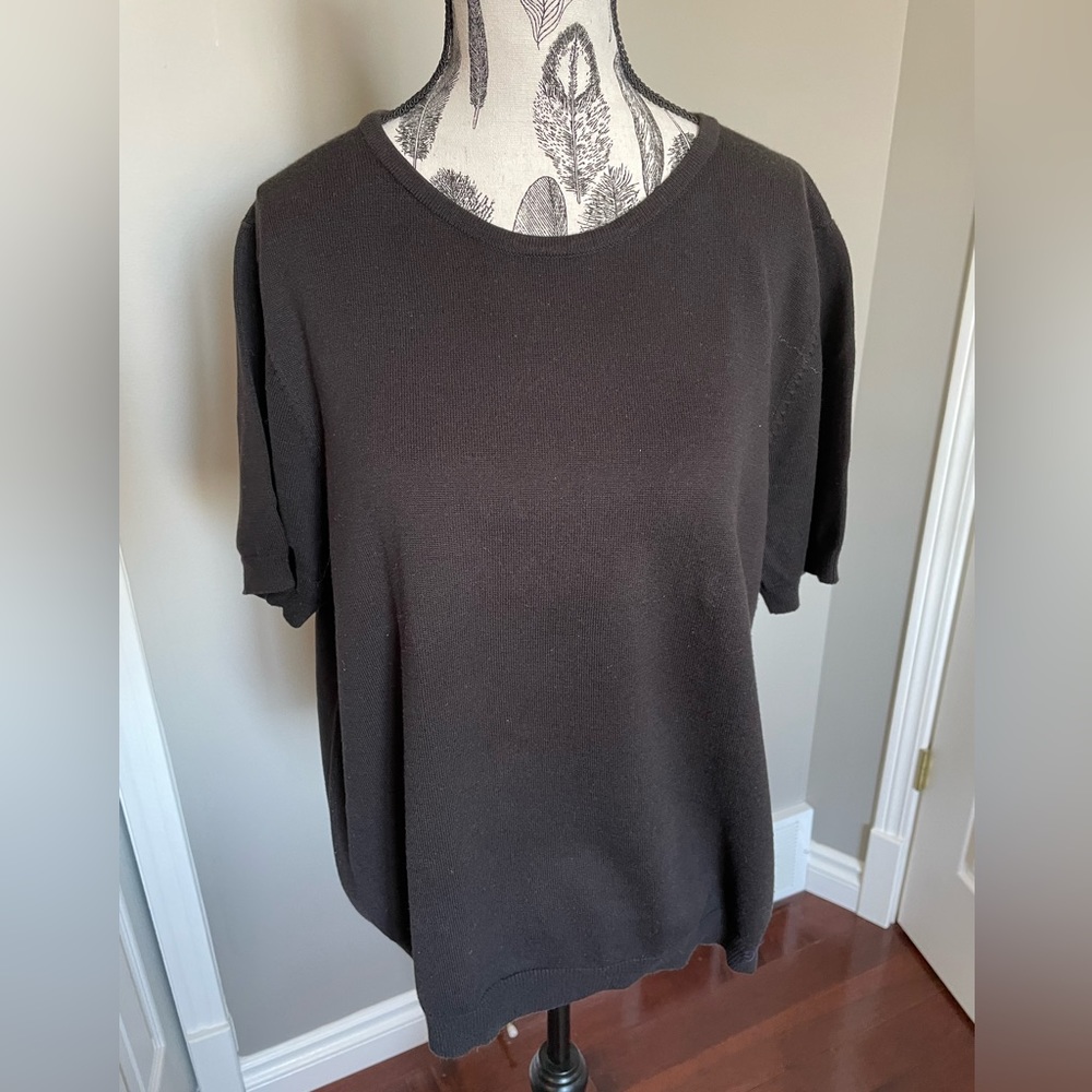 ALIA Short Sleeve Sweater